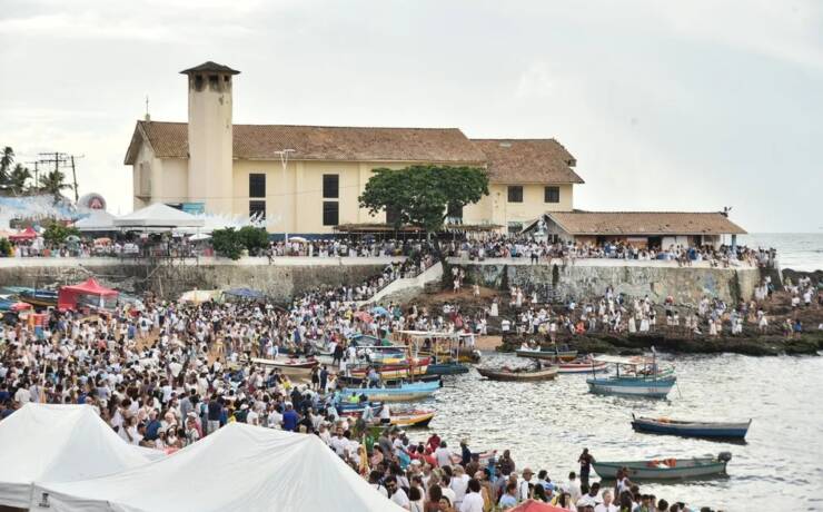 2 de fevereiro, o mar do Brasil está em festa