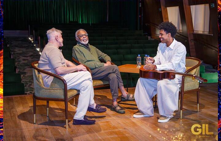 Entre 800 candidatos, Gui Ventura é escolhido para interpretar Gilberto Gil em musical